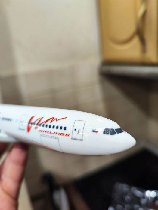 Airbus A330 Vim Avia