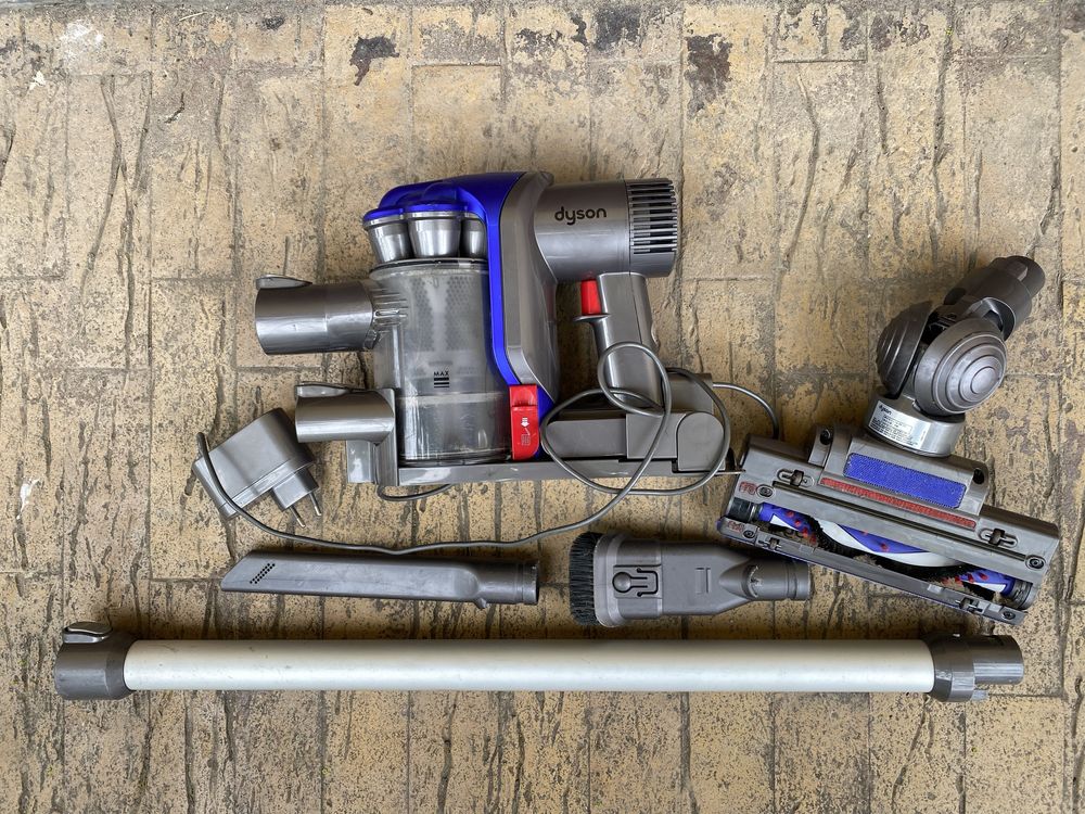 aspirator profesional Dyson DC35