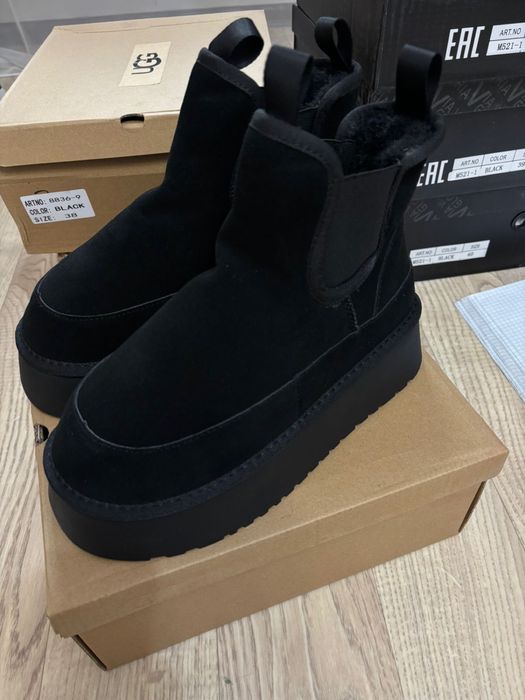 Продам новые угги