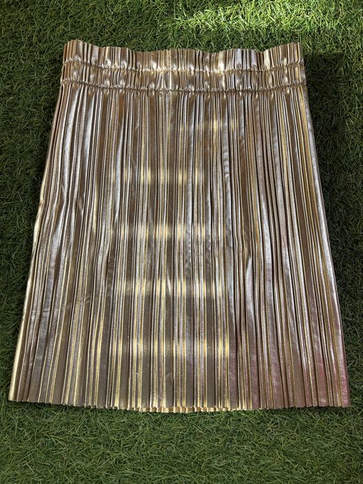 Дамска парти пола S размер