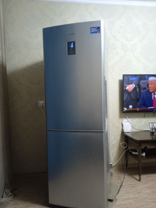 Продам холодильник samsung