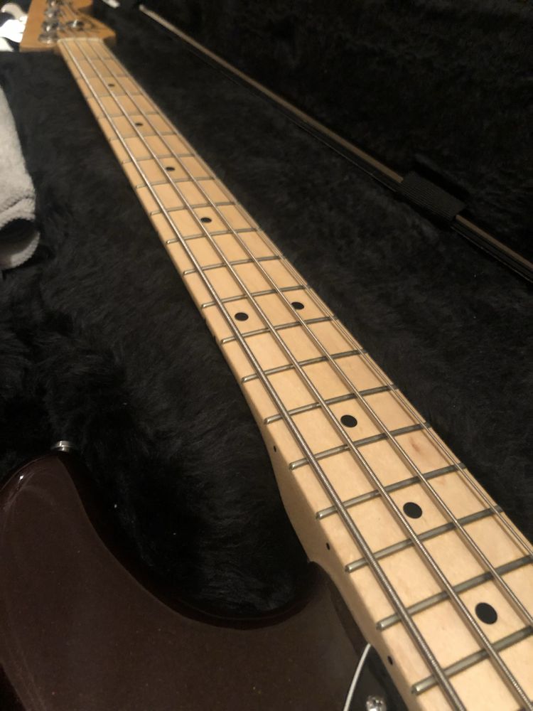 Fender American Deluxe Dimension Bass IV