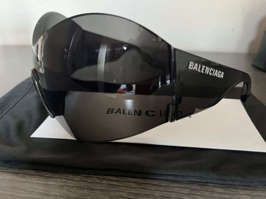 Очила Balenciaga