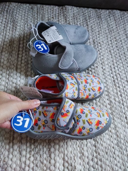 Livrare gratis Pantofi papuci botosi interior casa gradinita