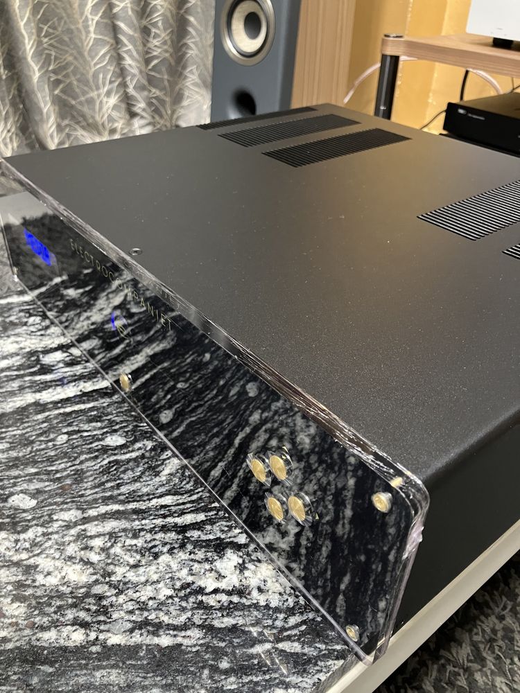 НОВ усилвател DAC/Стриймър ELECTROCOMPANIET ECI 6DX MKII Made inNorway