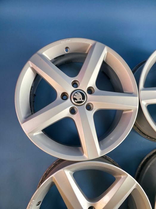 Jante Aliaj 5x112 17'' OE Skoda Octavia Superb Karoq Kodiaq 6.5J ET 39