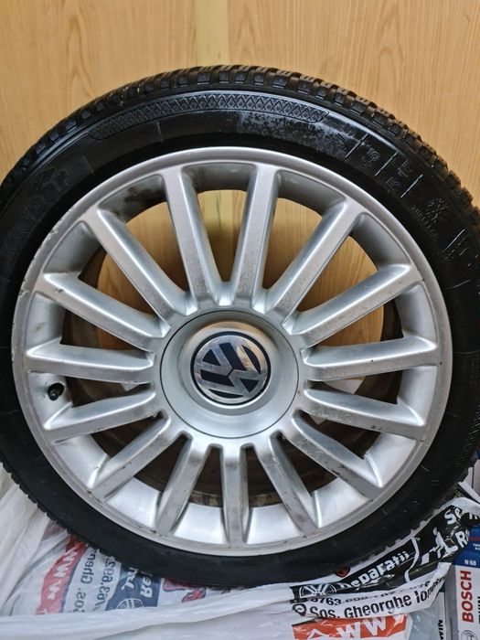 Jante aliaj cu anvelope iarna R17 VW,Skoda,Seat