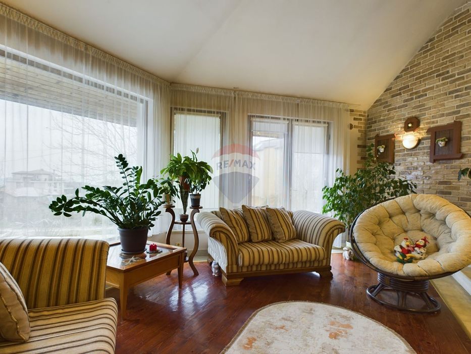 Продава се Къща в Варна, Виница - 271 кв.м за 1842 €/кв.м - Снимка #4