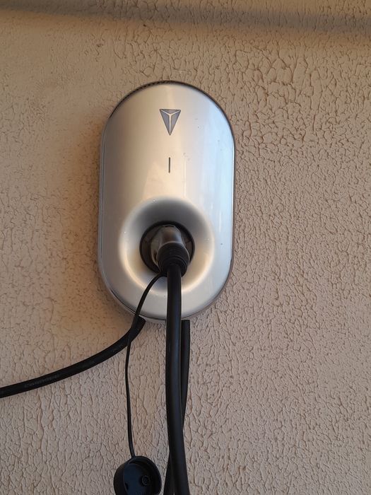Elektrocar Zaryadka ustanovka 100$$