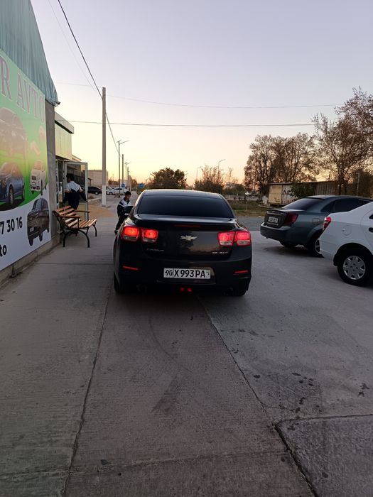 Малибу 1 сотилади