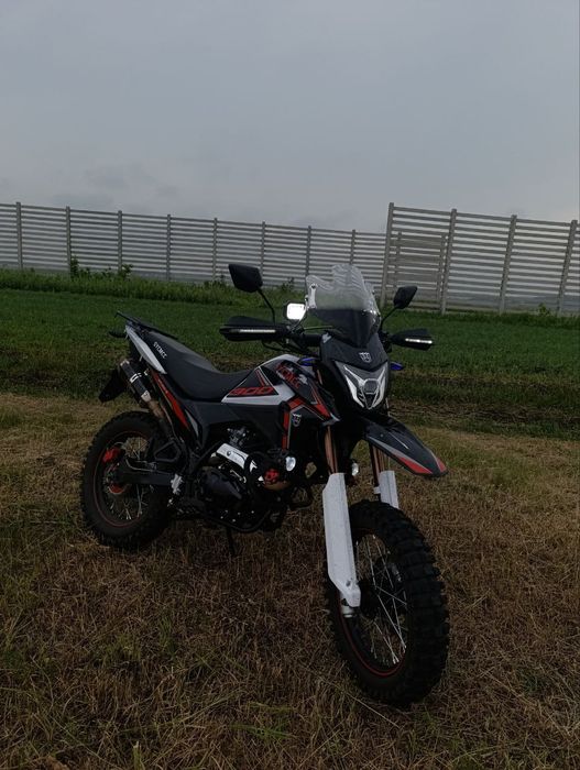Продам Эндуро SYCMCC 300