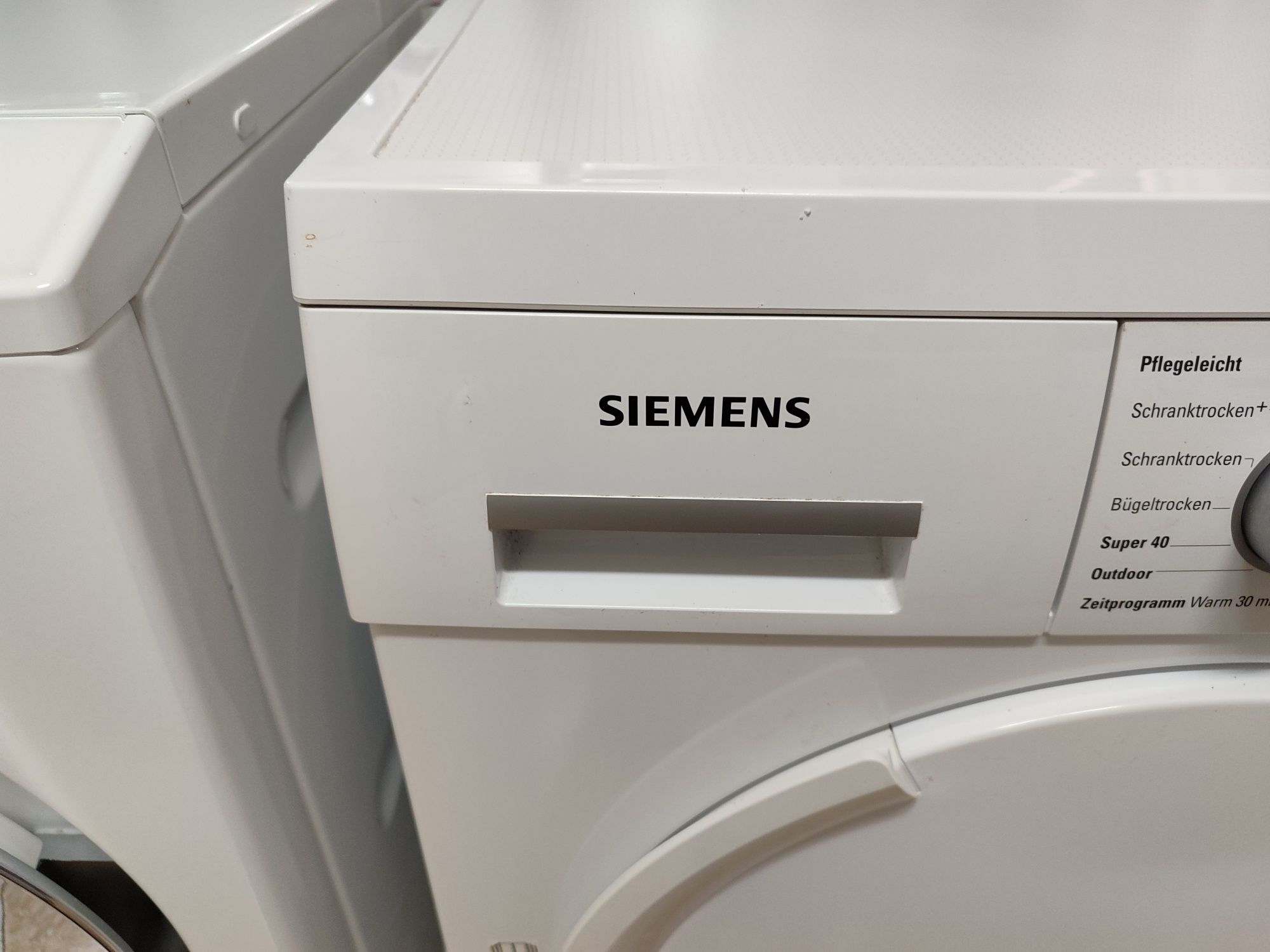 Сушилня Siemens WT44W3G0 - 7кг. Термопомпа. Клас А+