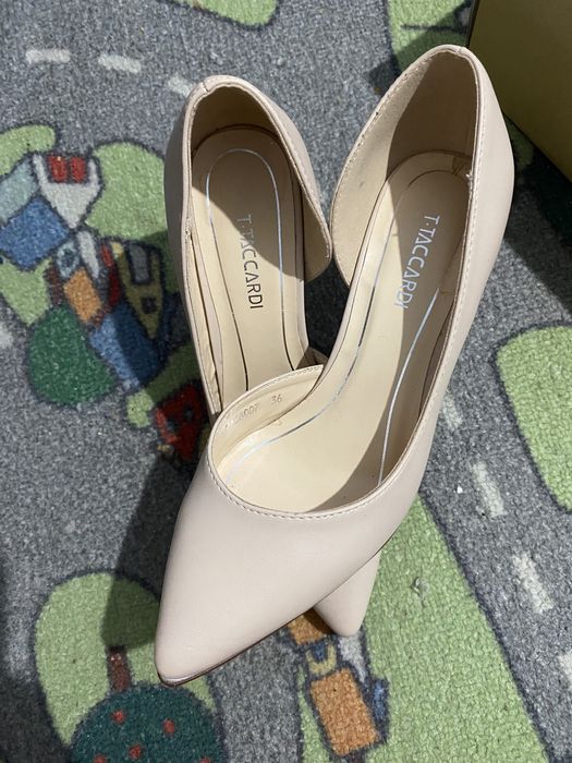 Туфли продам 36,5-37 р