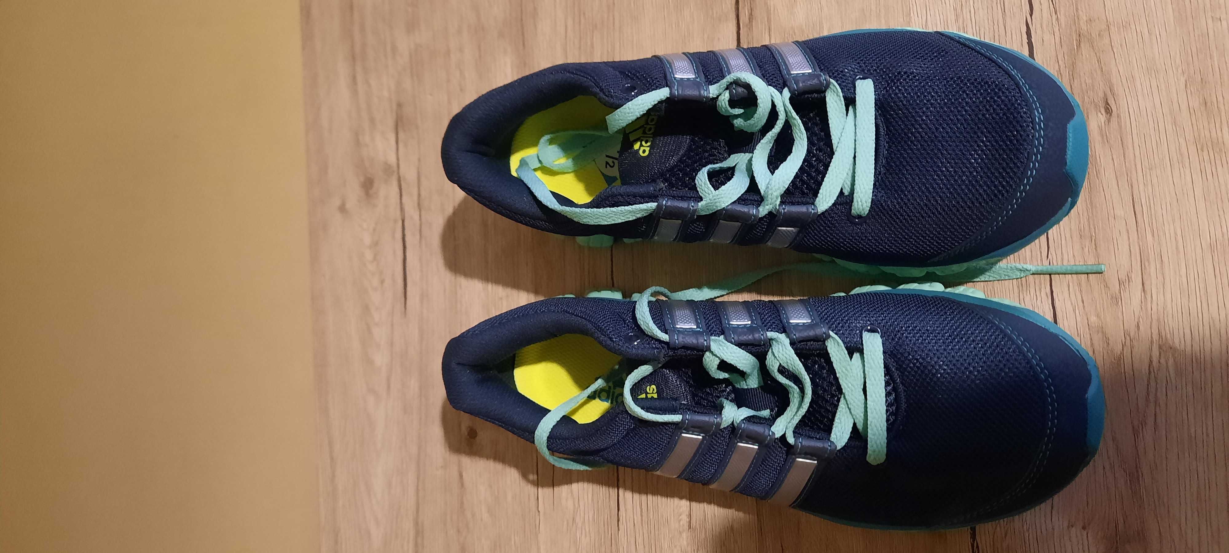 Adidasi noi marimea 37, Adidas, SUA