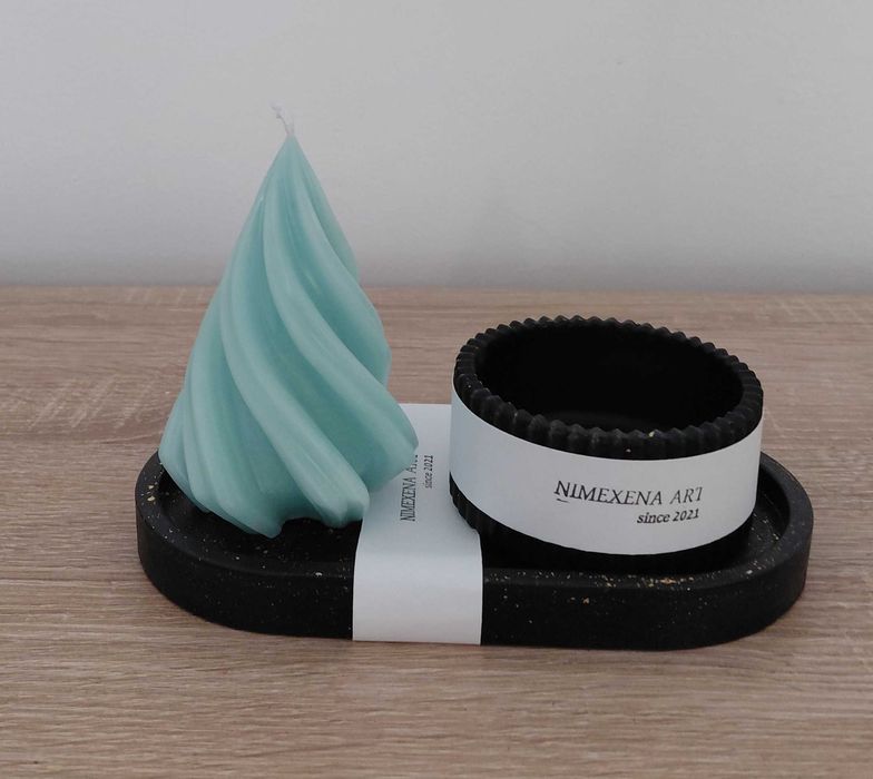 Winter Glow – Holiday Edition | Black & Gold