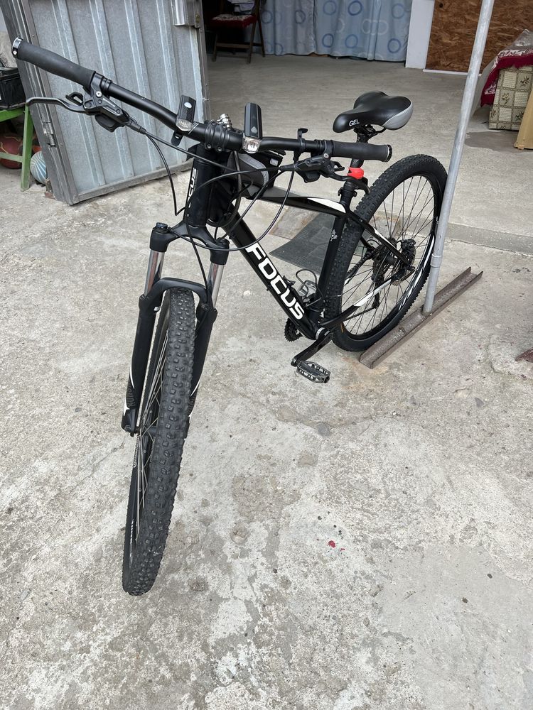 Bicicleta FOCUS 29”, frane hidaulice, 2x10, lockout