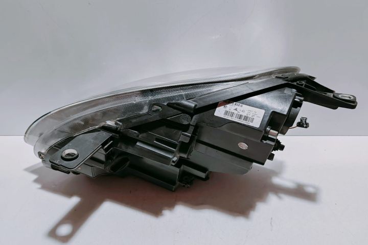 Far xenon dreapta 00505202270 Alfa Romeo Giulietta 940