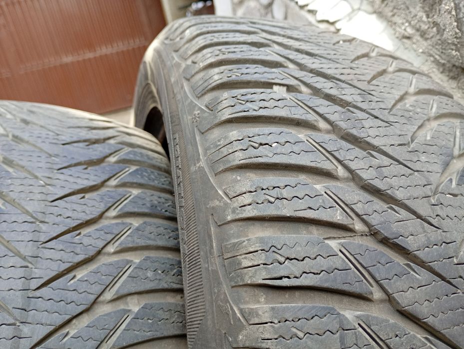 2броя GOODYEAR 195/55/16
195/55 R16