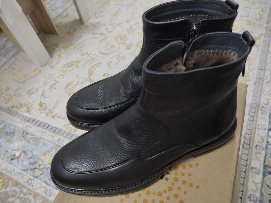 Сапоги зимние, натуральная кожа, цигейка.размер 40