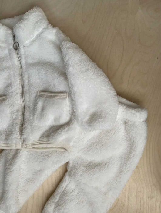 Красивый костюм 110см. на девочку