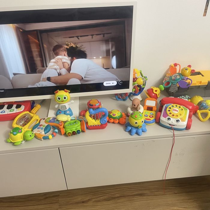 Lot jucari fhisher price, chico si alte mărci  ,se pot vinde si separa