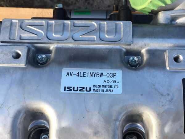 Motor Isuzu 4LE1