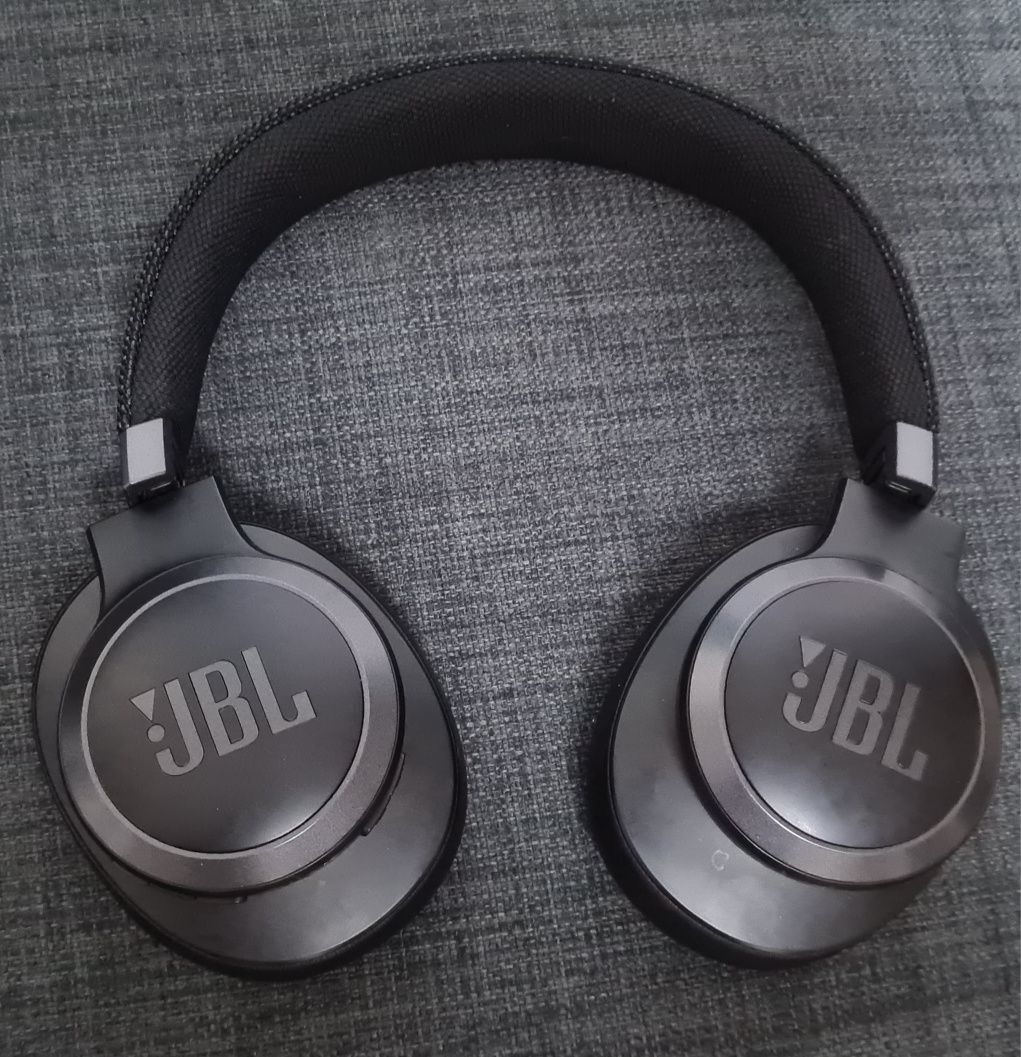 Căști wireless JBL LIVE 660NC, over ear