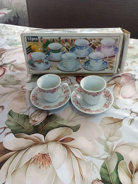 Продается Кофейный сервиз