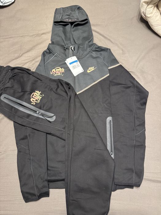 Nike tech fleece syna world calitate premium