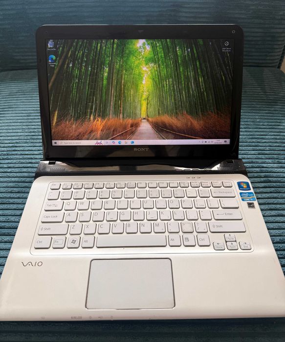 Laptop SONY VAIO in stare buna