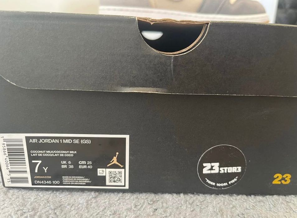 Маратонки NIKE Air Jordan 1 MID SE