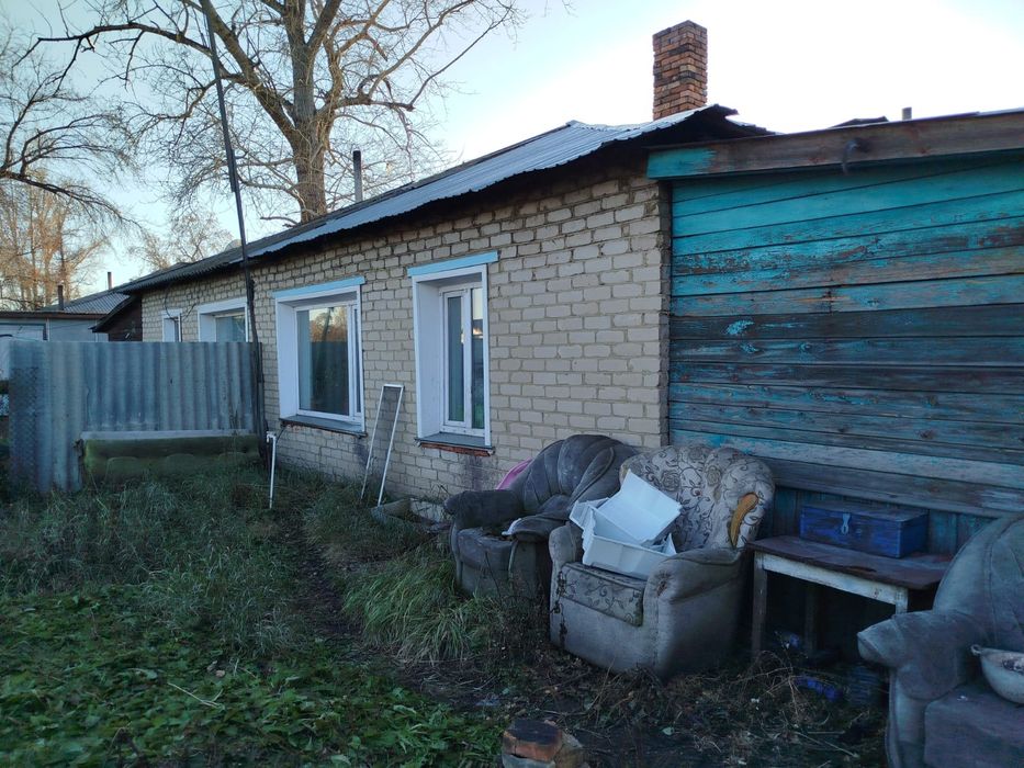 Сдам 2к.в бараке,в рабочем поселке
