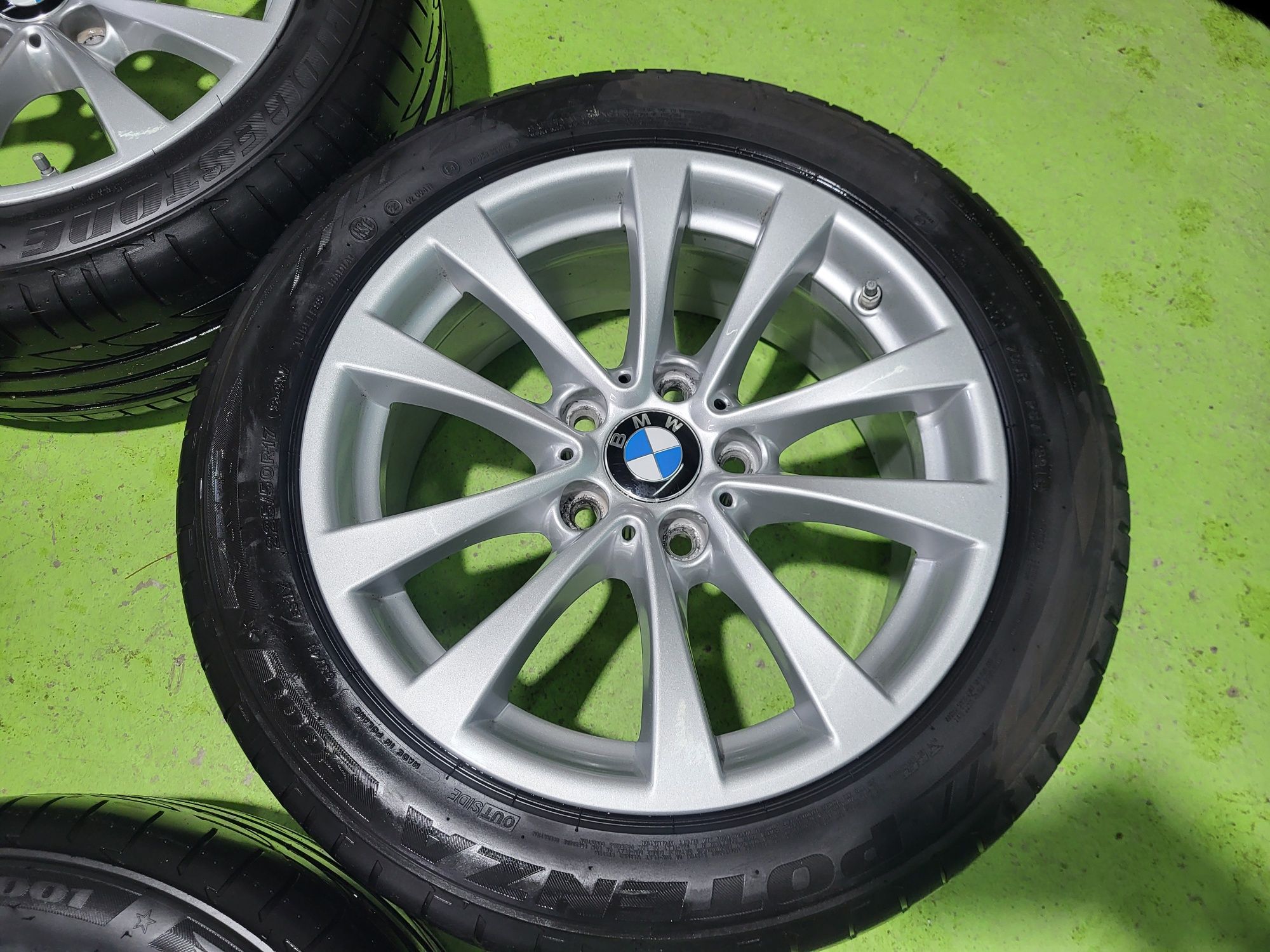 17 5x120 Bmw F30 F31 E90 E91 лети джанти 5х120 бмв