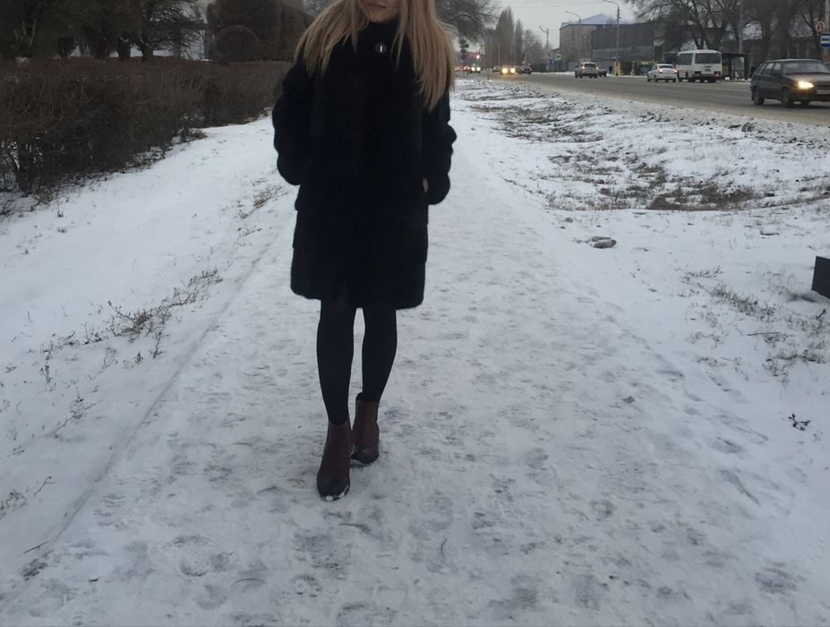 Продам норковую шубу размер 40-42р