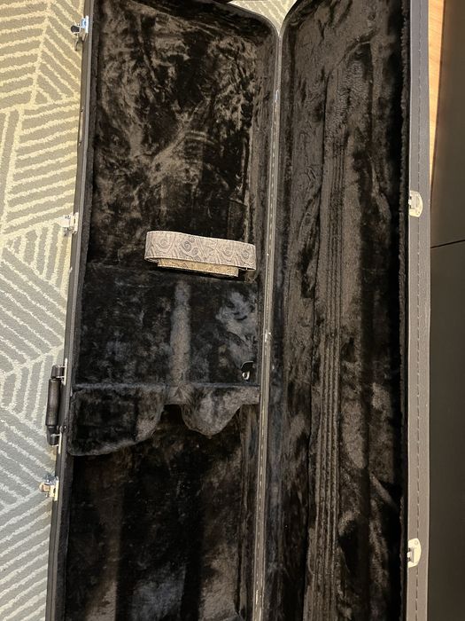 Bass Epiphone Thunderbird IV VSB