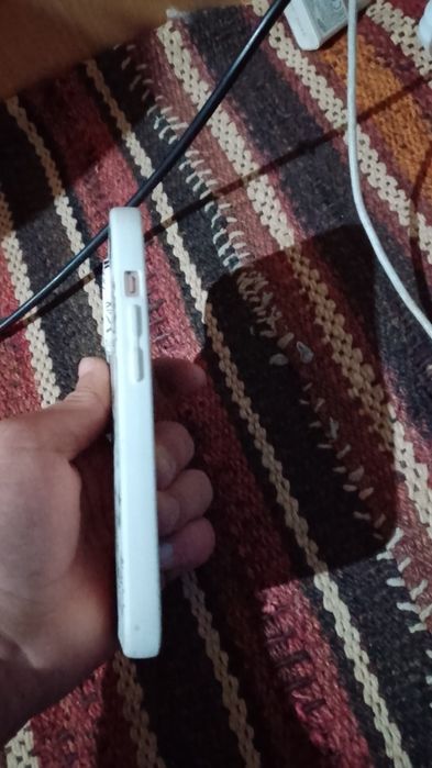 Iphone 13 mini zapchastga ham beraman