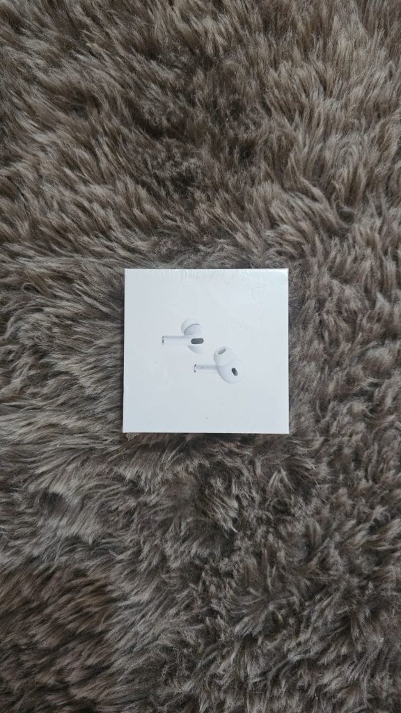 Airpods pro 2 noise cancelling