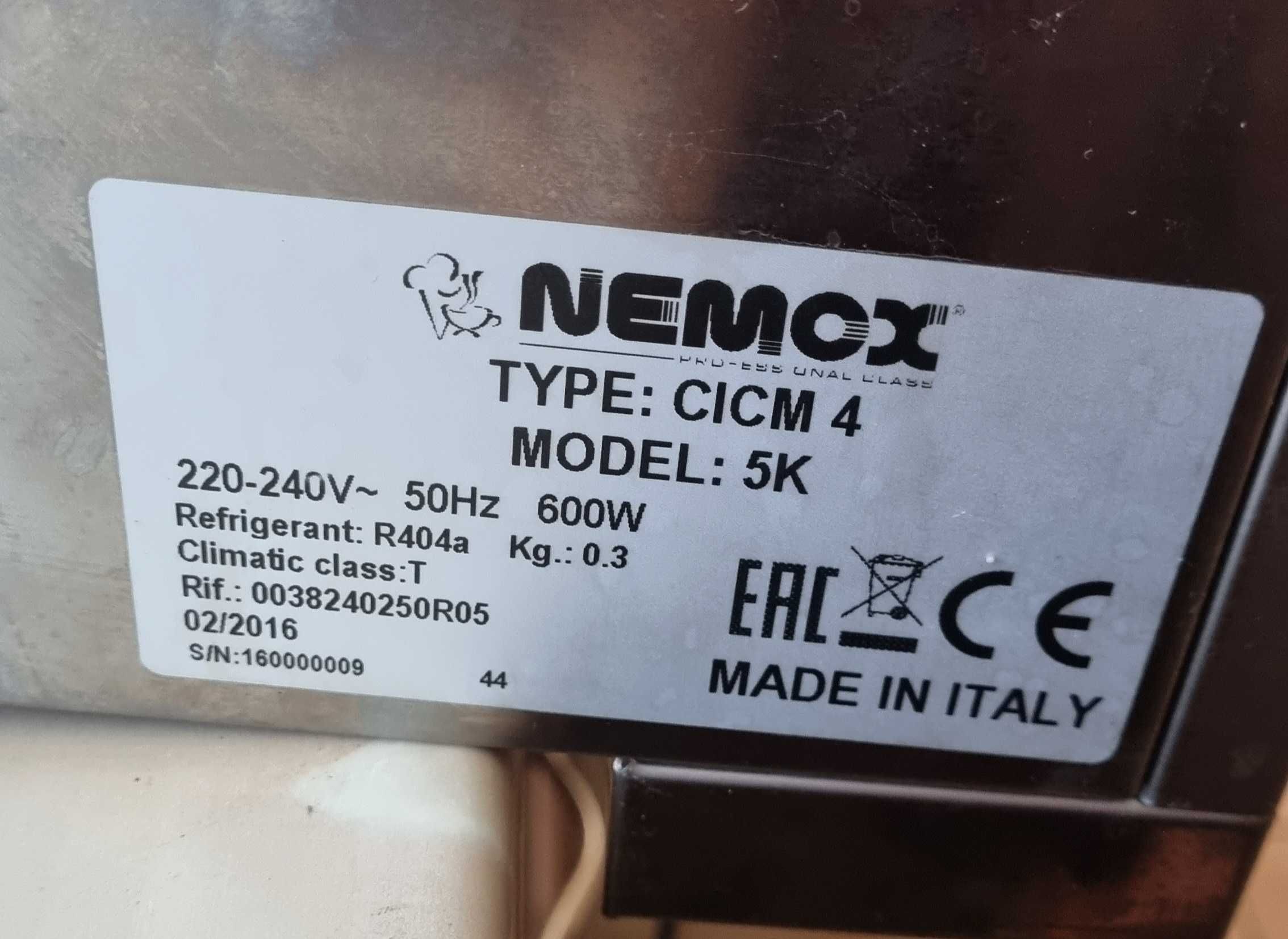 Професионална машина за сладолед "NEMOX"