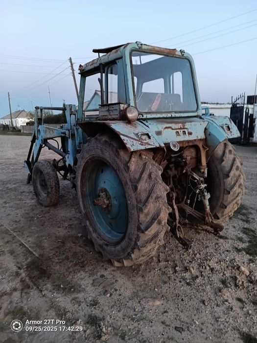 Продам трактор на ходу