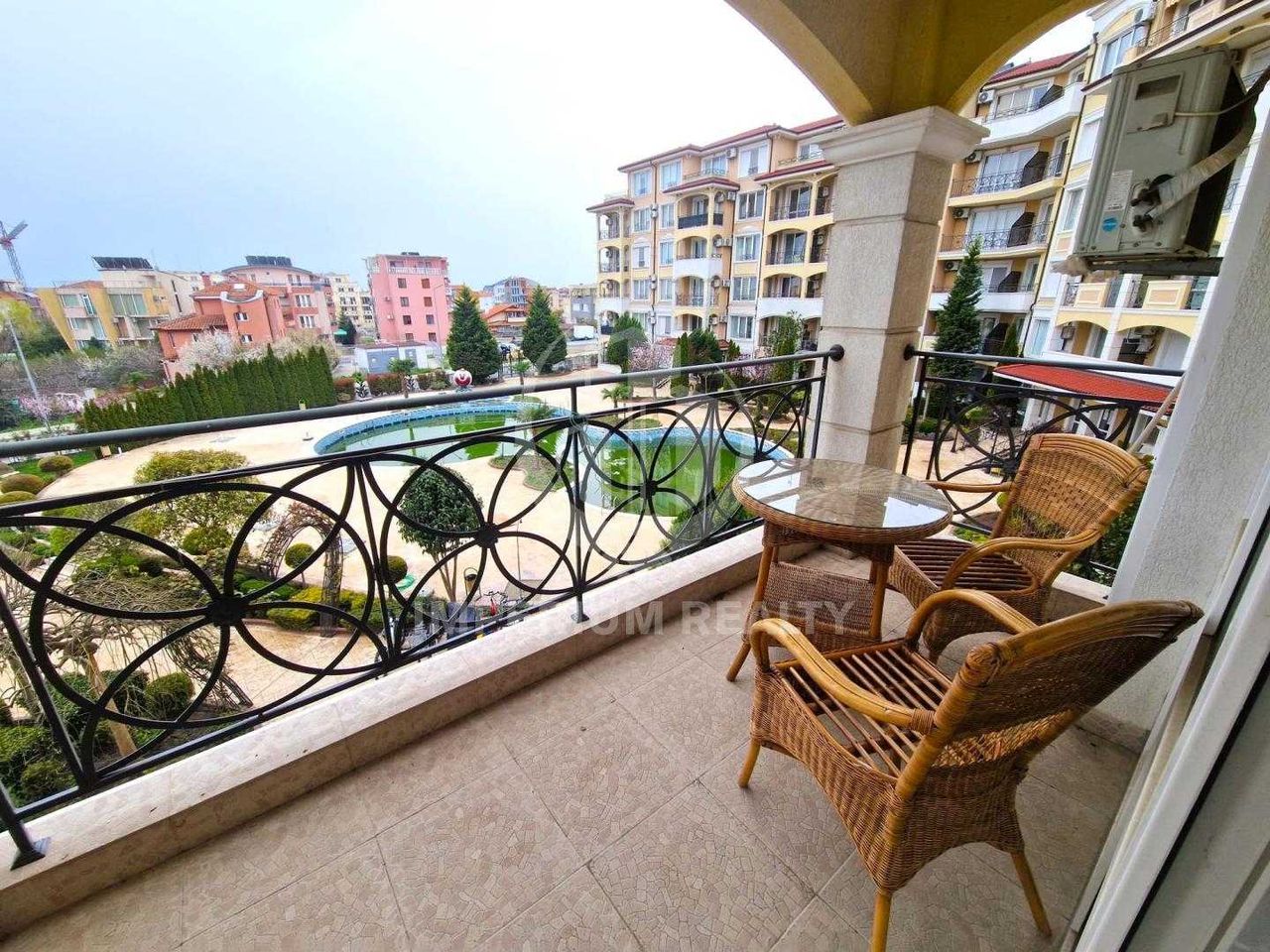 Продава се Двустаен апартамент в с. Равда, Област Бургас - 56 кв.м за 1375 €/кв.м - Снимка #4