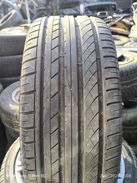 Диск с шинами БМВ 166 тип 2балона почти новые