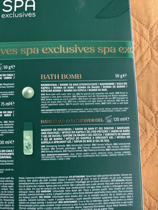 Set spa cadou - contine crema, gel de dus, bath bomb, scrub, crema mai