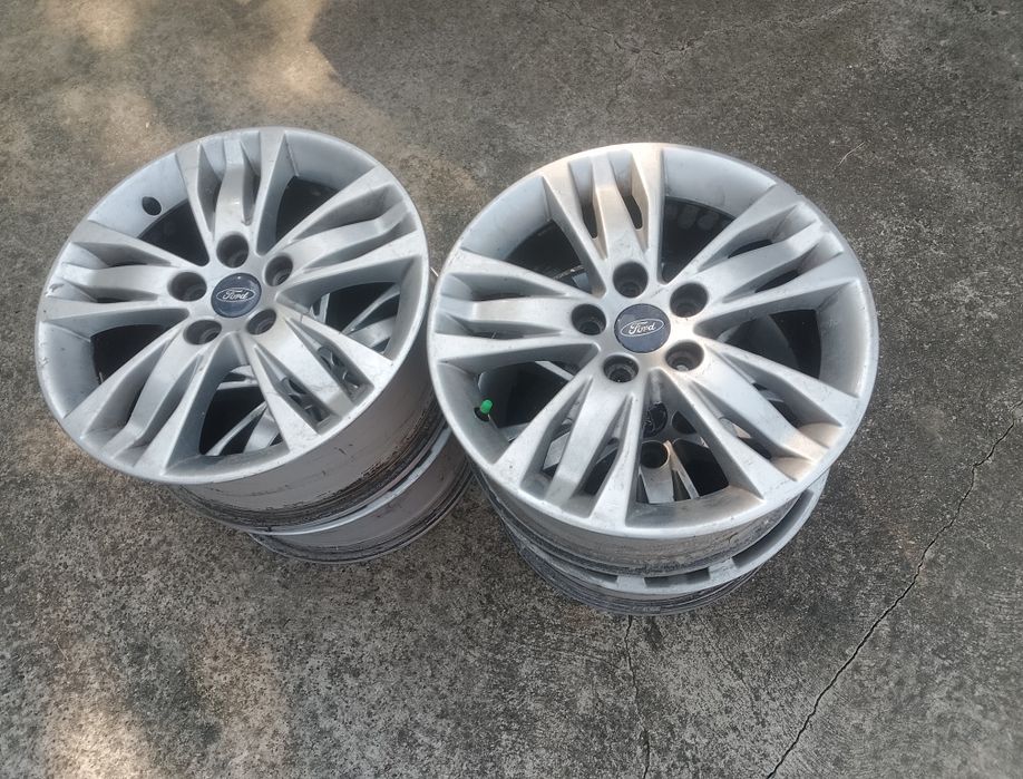 Jante Ford pe 16" impecabile de pe focus 2014
