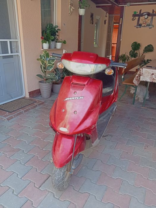 Scuter 50cc 2t și scuter First bike 50cc 4t