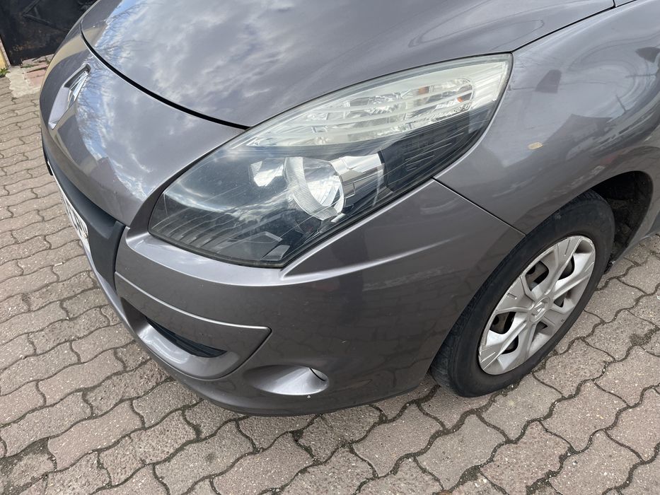 Piese scenic 3 2010 , 15 dci