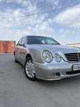 Mercedes - Benz W210