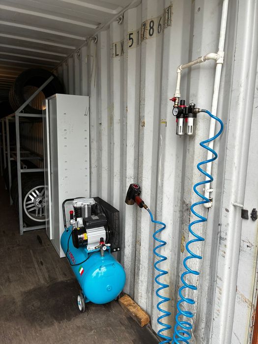 Container maritim transformat in statie de vulcanizare