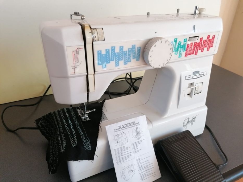 Masina de cusut electrica VICTORIA compact