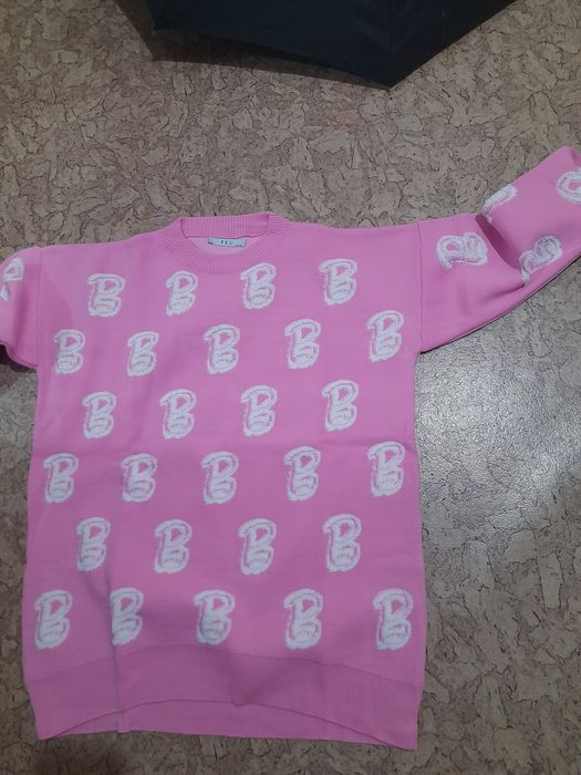 Женская кофта ярко розовая