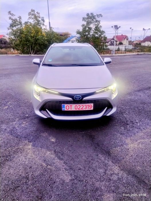 Toyota corola hybrid,1.8 benzina+electric